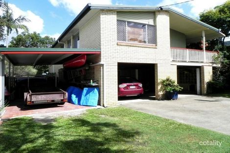 Property photo of 17 Minto Crescent Arana Hills QLD 4054