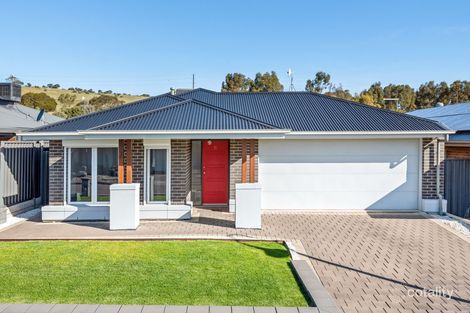 Property photo of 33 Adel Circuit Huntfield Heights SA 5163