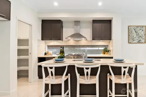 Property photo of 6 Monsato Close Upper Kedron QLD 4055