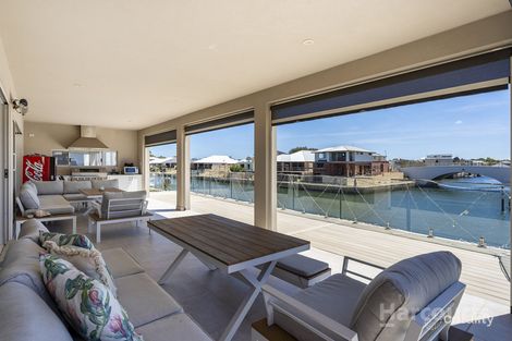 Property photo of 19 Cormorant Key Wannanup WA 6210