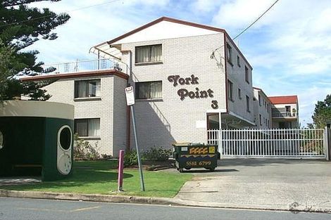 Property photo of 11/3 Ahern Street Labrador QLD 4215