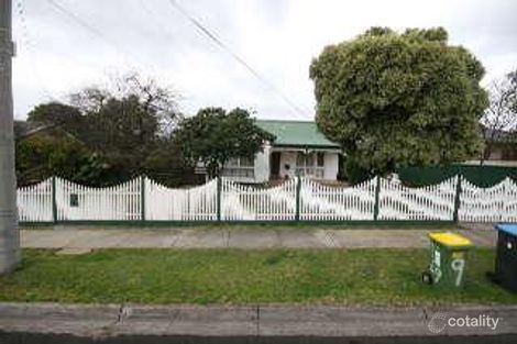Property photo of 9 Cullis Parade Bayswater VIC 3153