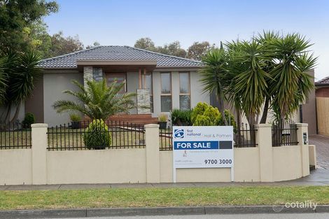 Property photo of 18 Scotsburn Way Endeavour Hills VIC 3802