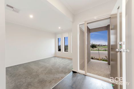 Property photo of 4 Caspian Drive Craigieburn VIC 3064