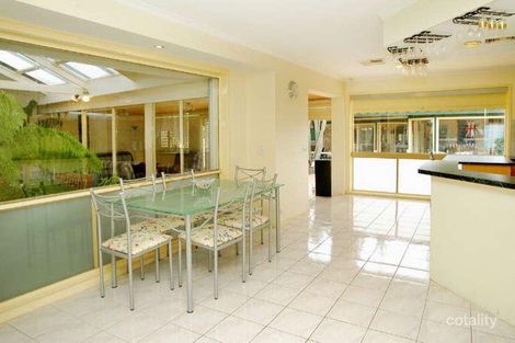 Property photo of 2 Peyton Drive Mill Park VIC 3082