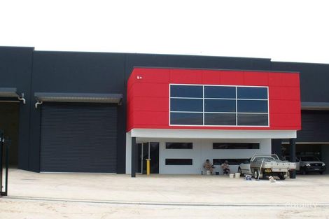 2/44 Dunn Rd, Smeaton Grange, NSW 2567