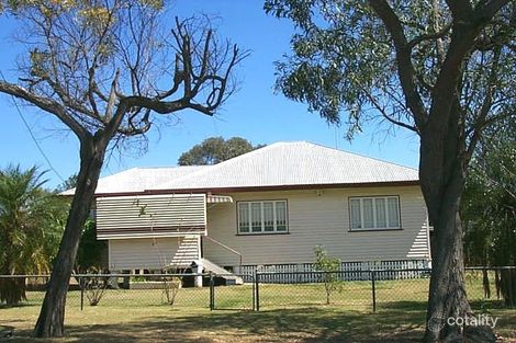 27 Quinn St, Kawana, QLD 4701