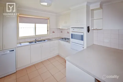 Property photo of 1/32 Brooks Avenue Shepparton VIC 3630