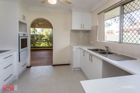 Property photo of 16 Carissa Way Forrestfield WA 6058