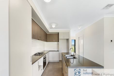 Property photo of 11 Foote Way Clyde VIC 3978
