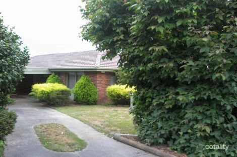 53 Robinsons Rd, Frankston, VIC 3199