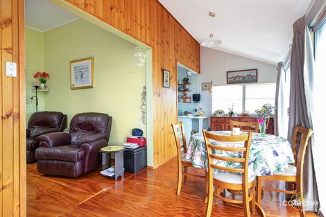 Property photo of 84 Farnborough Road Meikleville Hill QLD 4703