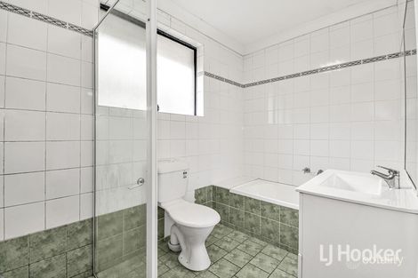 Property photo of 11/2-4 Mia Mia Street Girraween NSW 2145