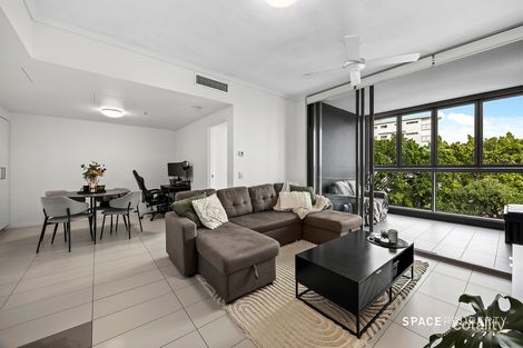 Property photo of 30311/2 Harbour Road Hamilton QLD 4007