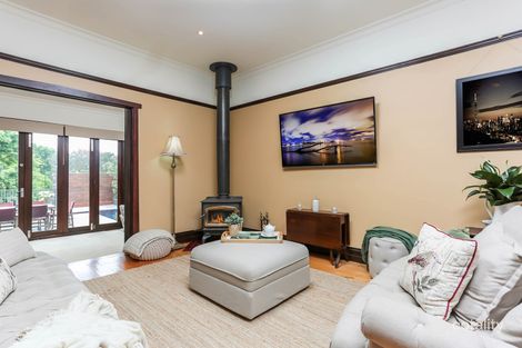 Property photo of 21 Vernon Street Croydon VIC 3136