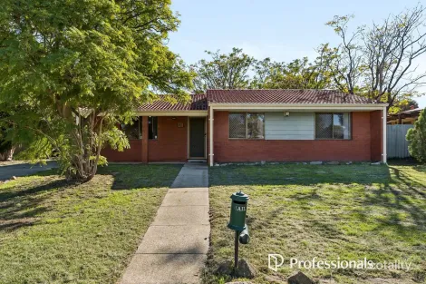 23 Mallow Way, Forrestfield, WA 6058