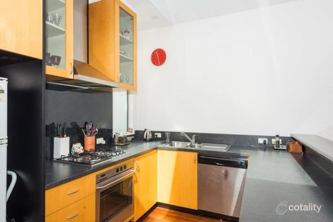Property photo of 32 Greig Street Albert Park VIC 3206