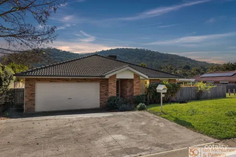 Property photo of 224 Halloran Drive Jerrabomberra NSW 2619