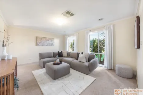 Property photo of 224 Halloran Drive Jerrabomberra NSW 2619