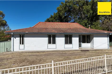 160 Borthwick St, Inverell, NSW 2360