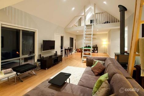 Property photo of 35 Woodduck Drive Wheatsheaf VIC 3461