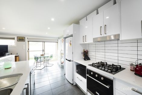Property photo of 2/96 Uriarra Road Crestwood NSW 2620