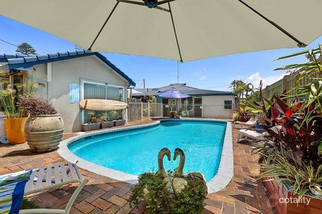 Property photo of 37 Hutton Road The Entrance North NSW 2261