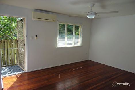 2/24 Marquis St, Greenslopes, QLD 4120