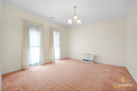 Property photo of 28 Brentwood Drive Werribee VIC 3030