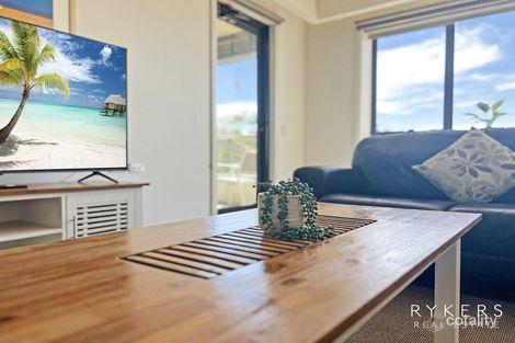 Property photo of 402/1 Esplanade Lakes Entrance VIC 3909