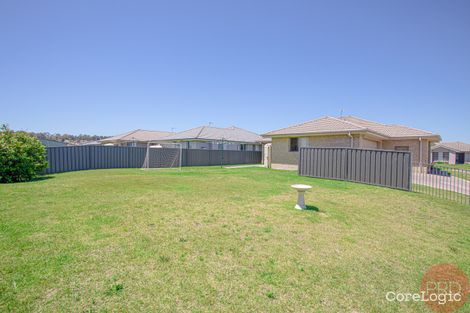 Property photo of 2 Hepburn Close Rutherford NSW 2320