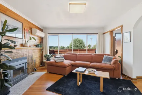 Property photo of 31 Paringa Avenue Newnham TAS 7248