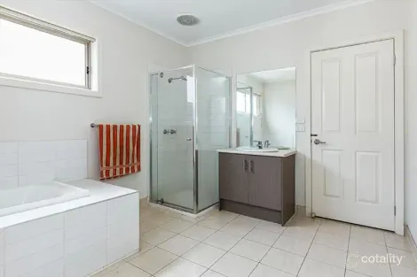 Property photo of 1/7 Assumption Close Truganina VIC 3029