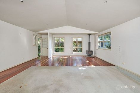Property photo of 24 Wirree Drive Ocean Shores NSW 2483