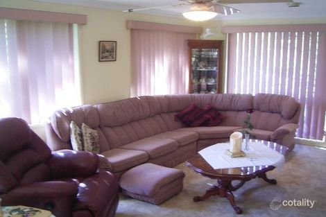 Property photo of 1/4 Pangari Place Lambton NSW 2299