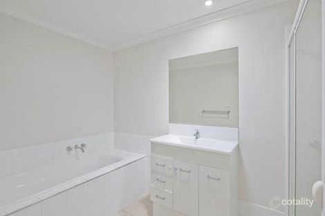 Property photo of 220 Macfarlane Burnet Avenue Macgregor ACT 2615