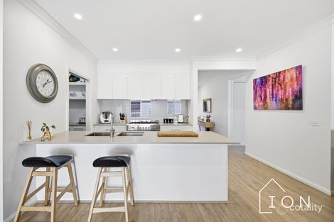 Property photo of 1 Barlow Lane Cranbourne South VIC 3977