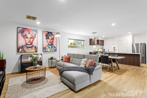 Property photo of 1 Sedge Place Brookfield VIC 3338