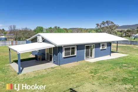 8 Charles St, Moonbi, NSW 2353