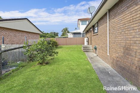 Property photo of 2 Oxley Avenue Kiama Downs NSW 2533