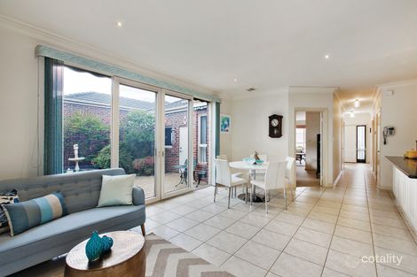 Property photo of 2/99 Strabane Avenue Balwyn VIC 3103