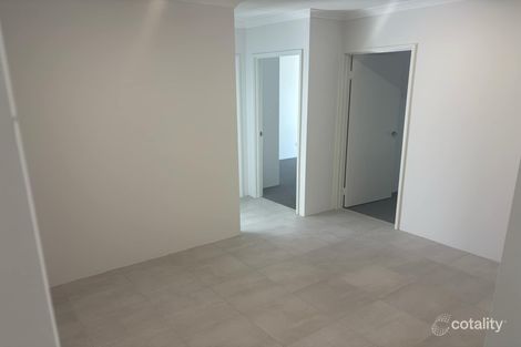 Property photo of 2 Glitter Place Mandogalup WA 6167