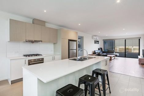 Property photo of 14 Kalkallo Way Mernda VIC 3754