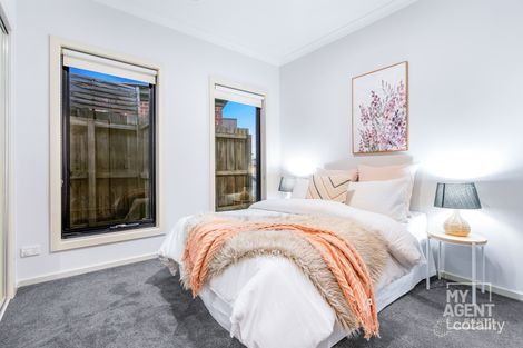 Property photo of 11/49-55 Rosella Avenue Werribee VIC 3030