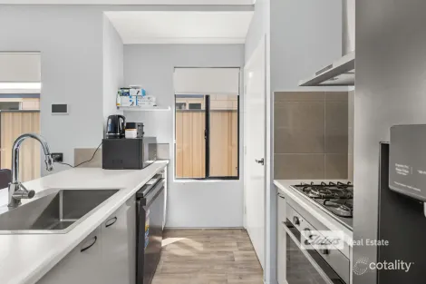 Property photo of 130 The Boulevard Australind WA 6233