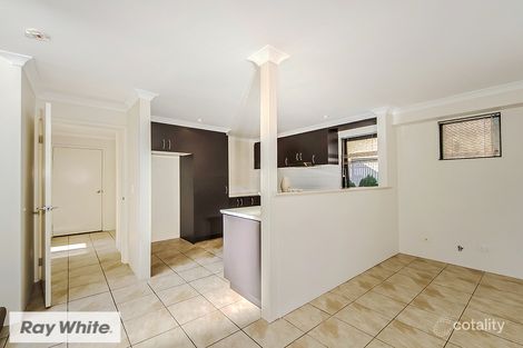 Property photo of 34D Newhaven Way Nollamara WA 6061