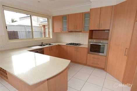 Property photo of 2/34 Fields Avenue Yarrawonga VIC 3730