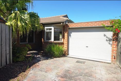 8 Harold St, Mckinnon, VIC 3204