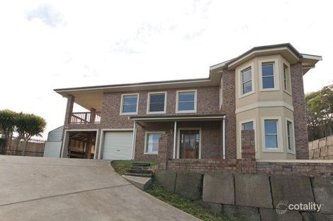 Property photo of 21 Nayook Grove Happy Valley SA 5159