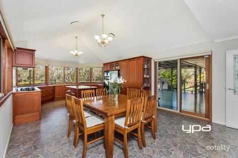 Property photo of 6 Desmond Crescent Romsey VIC 3434